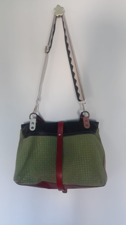 torba skórzana czarno-biała back.jpg